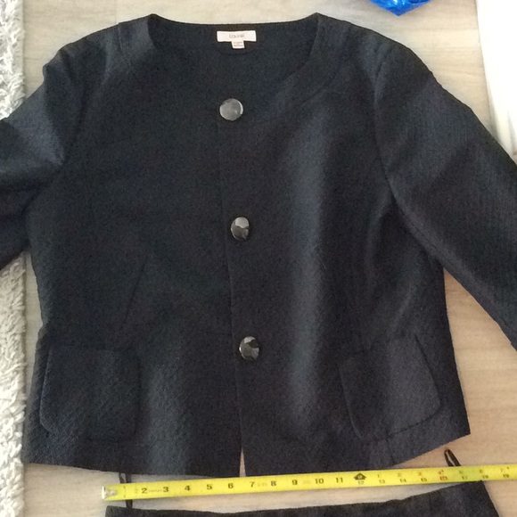 Laurel by Escada Black Set - Picture 7 of 16